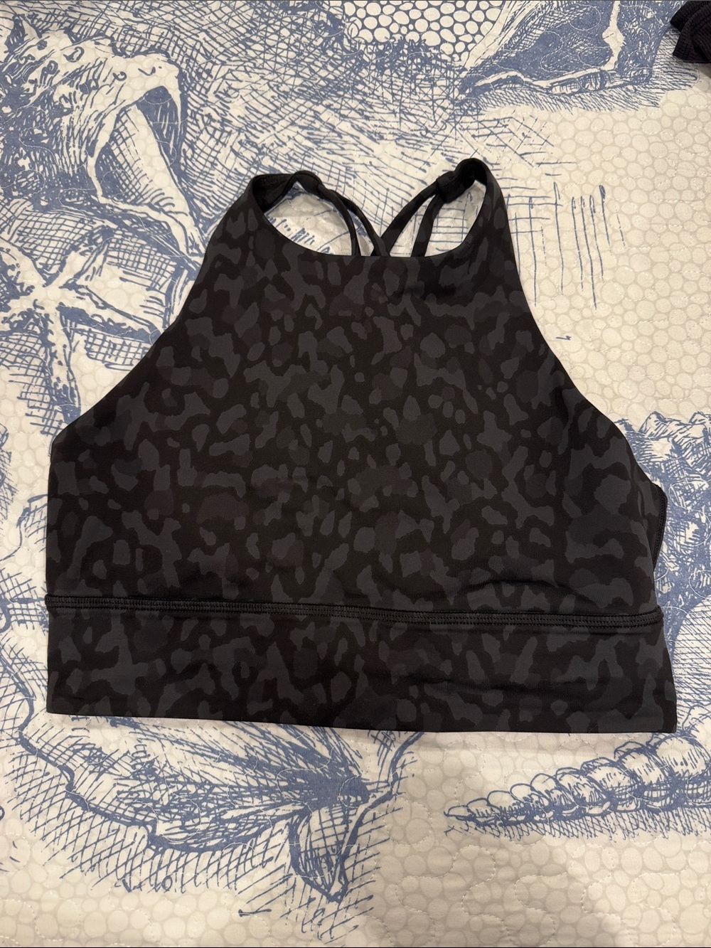 lululemon athletica Energy Longline Black High Neck Patterned Sports Bralette